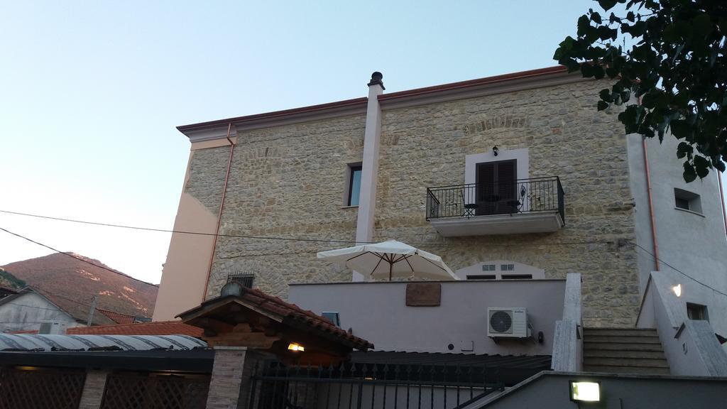 Campodimele B&B La Taverna מראה חיצוני תמונה