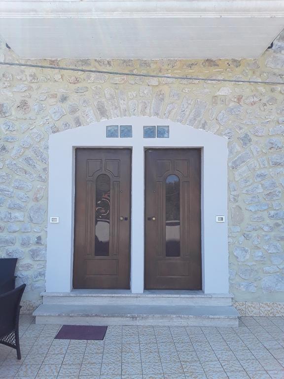 Campodimele B&B La Taverna מראה חיצוני תמונה